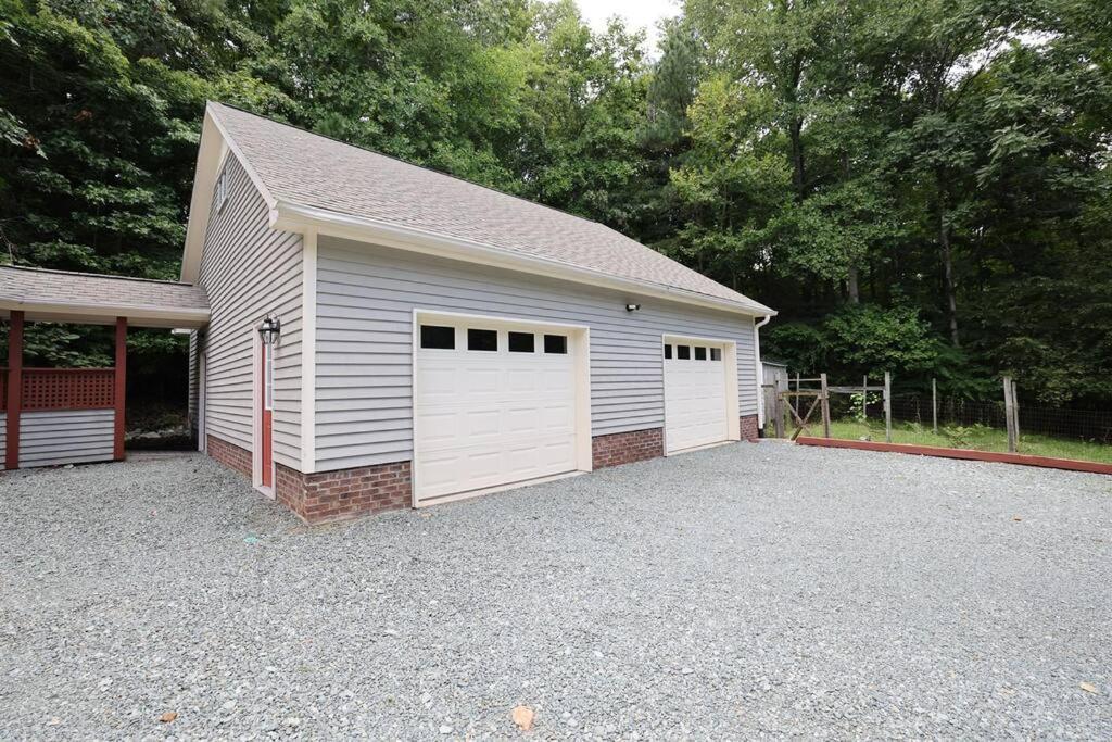 Sunset Point Pool House Close To Duke University Villa Durham Exterior photo